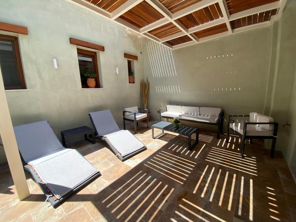 Andros 4 All Seasons Villas & Suites Ormos  Exteriér fotografie